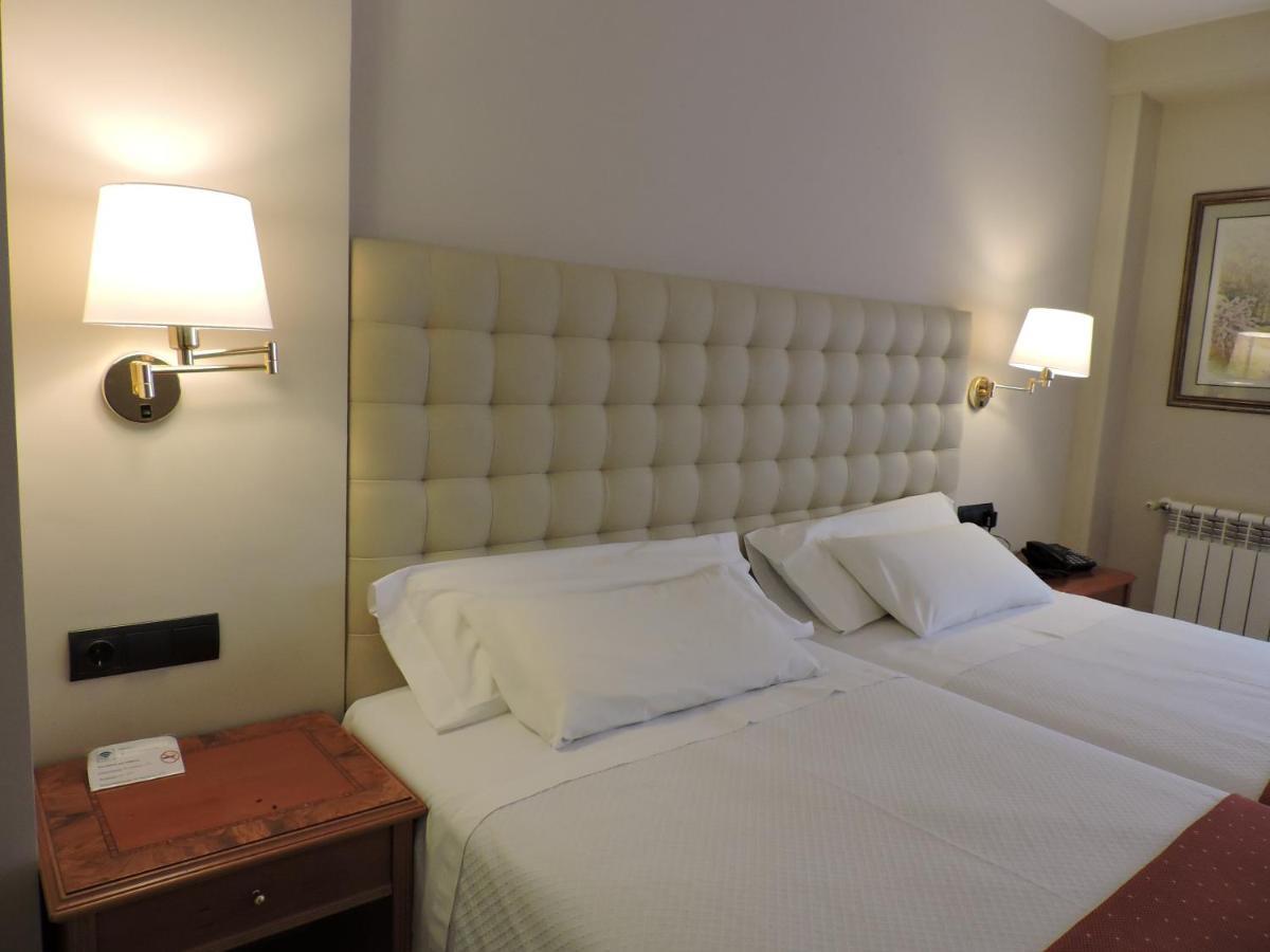 Hotel El Nogal バリャドリド エクステリア 写真